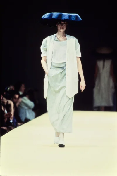Look 4